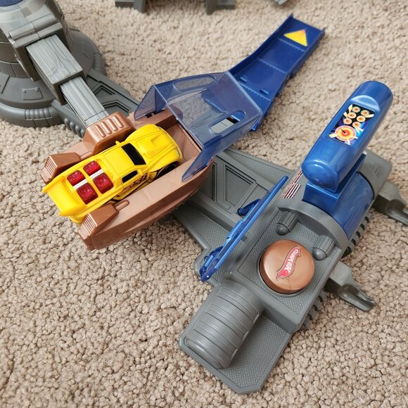 Hot Wheels Spin Slammer Play Set *READ - Picture 4 of 16